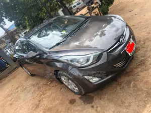Hyundai Elantra Sport 4dr Sedan (2.0L 4cyl 6A) 2014 Brown