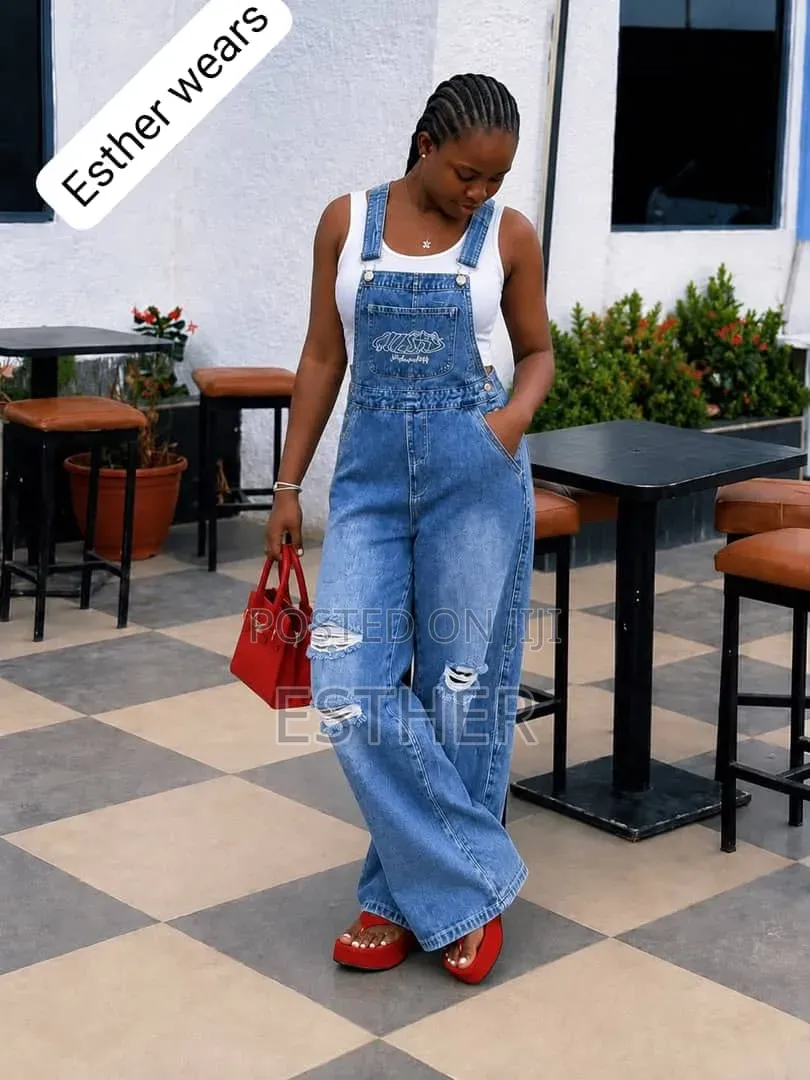 Esther Wears