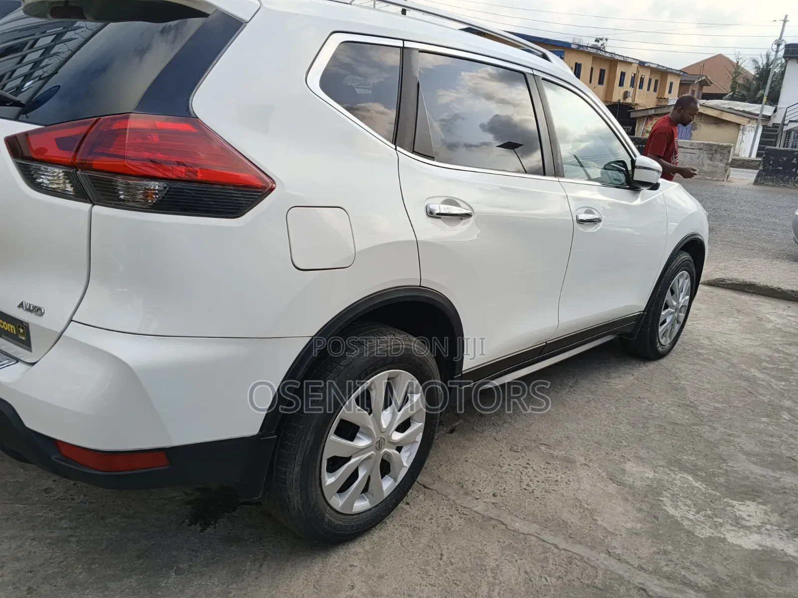 Nissan Rogue 2017 White