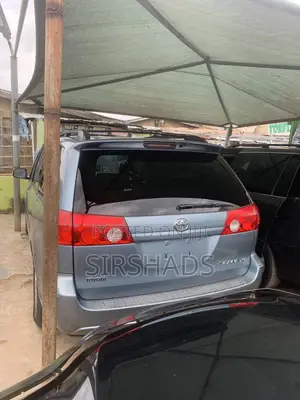 Toyota Sienna XLE 2008 Blue