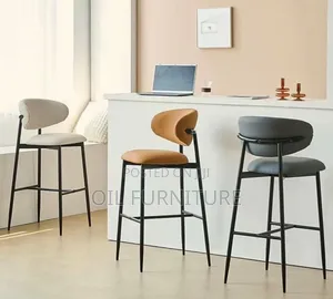 ​Modern Curved-Back High-Bar Stools for Kitchen Island Breakfast Bar