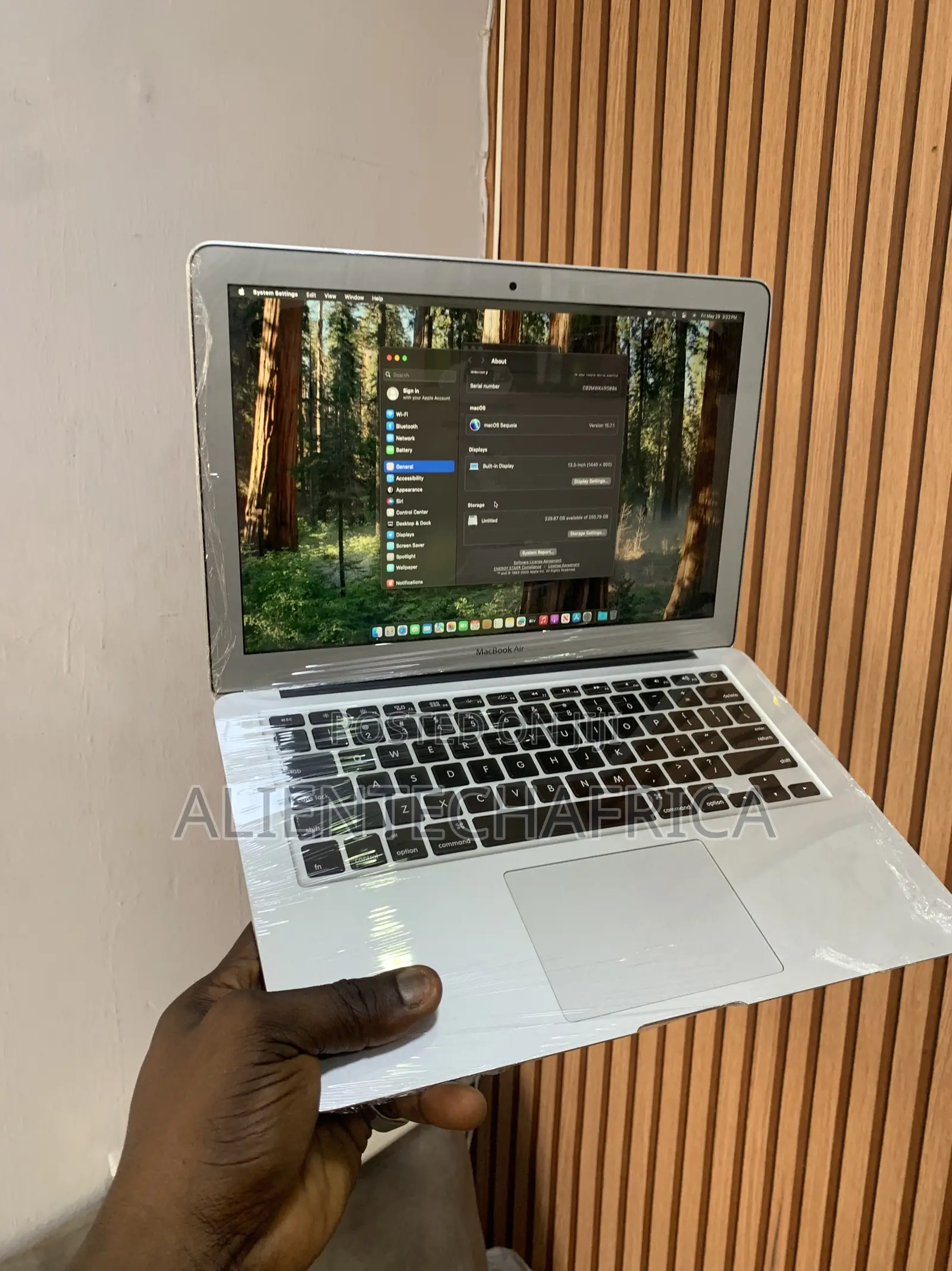 Laptop Apple MacBook Air 2017 8GB Intel Core i7 SSD 256GB