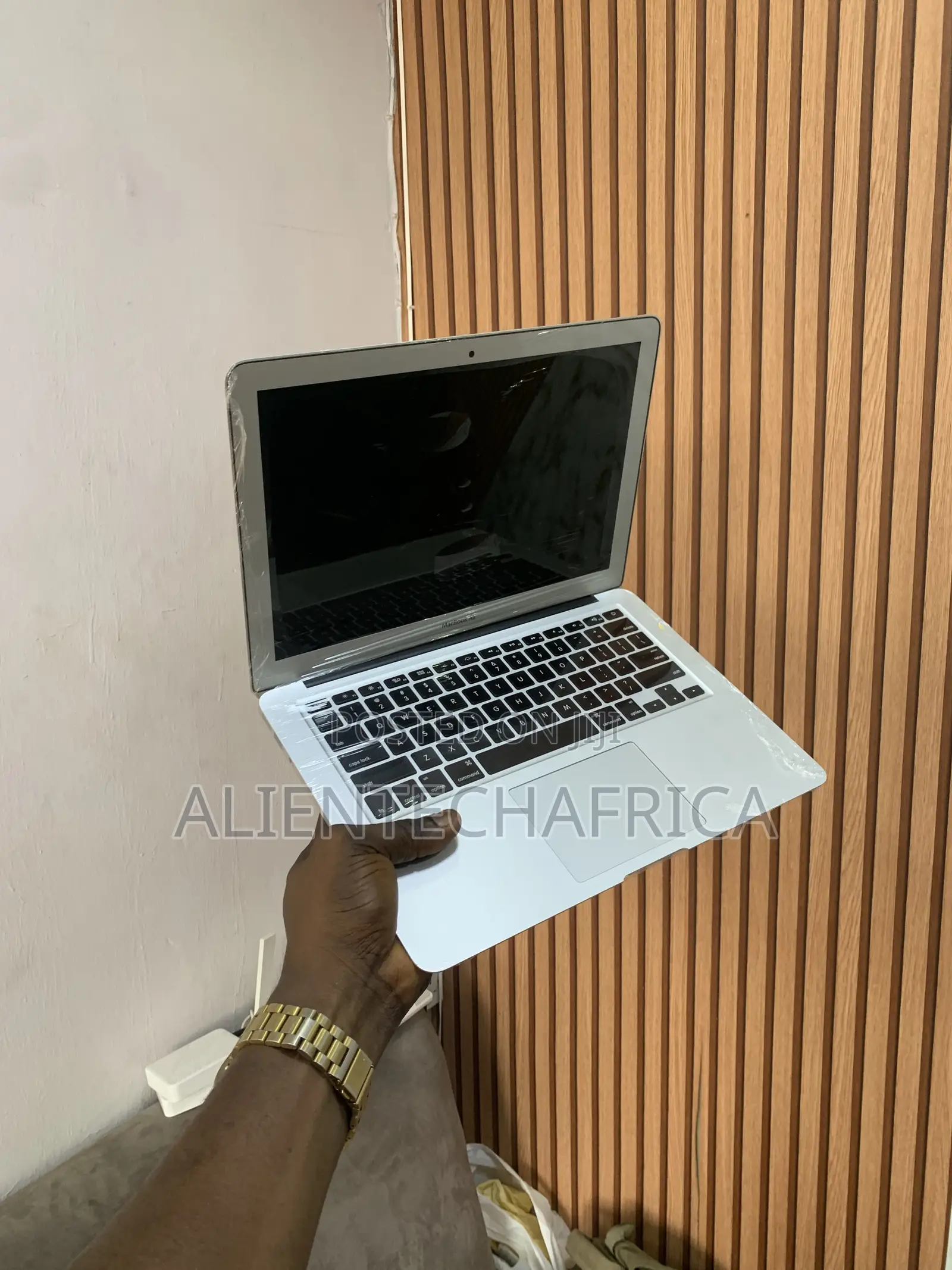 Laptop Apple MacBook Air 2017 8GB Intel Core i7 SSD 256GB