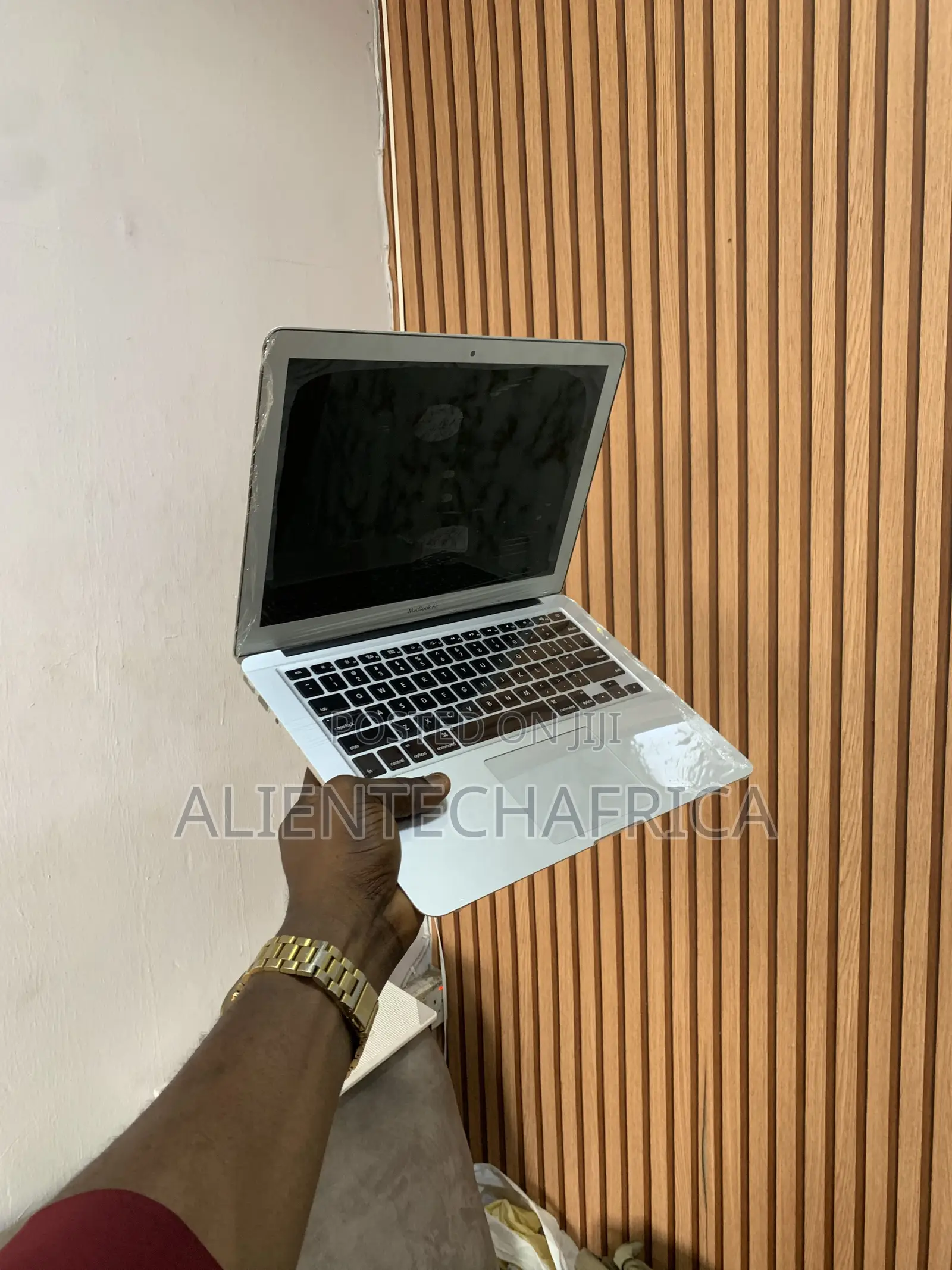Laptop Apple MacBook Air 2017 8GB Intel Core i7 SSD 256GB