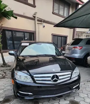 Mercedes-Benz C300 2009 Black