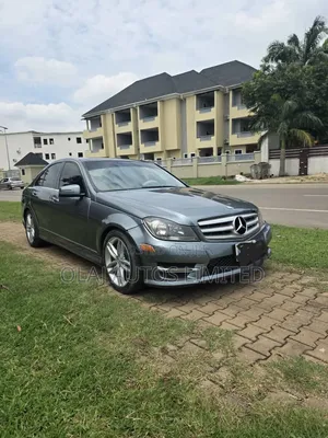 Mercedes-Benz C300 2012 Gray