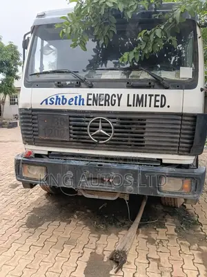 Mercedes 15000liters Meter Truck