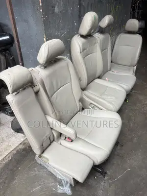 Complete Seat Toyota Highlander 2008-12 Available