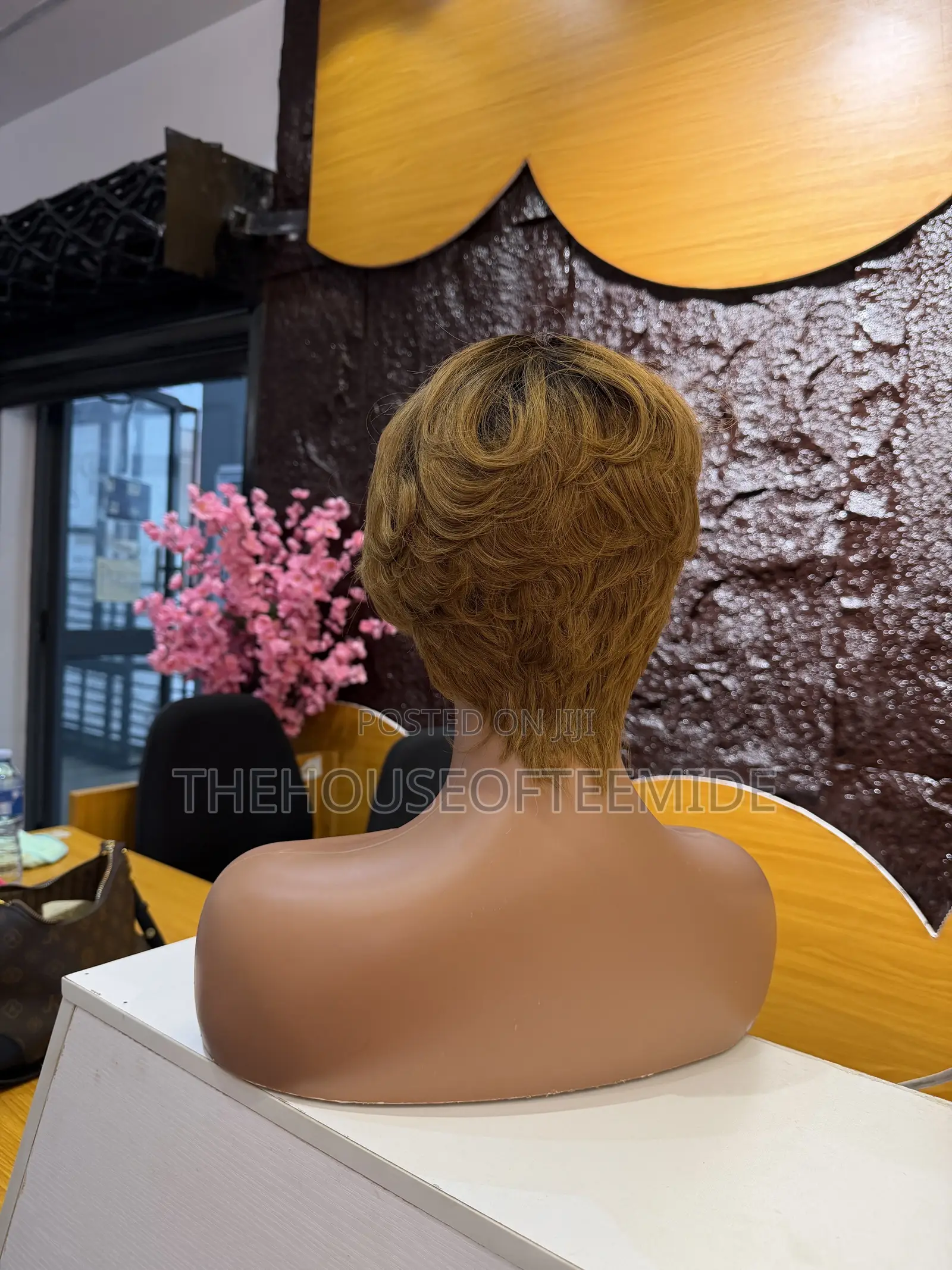 Ombré Short Pixie Wig
