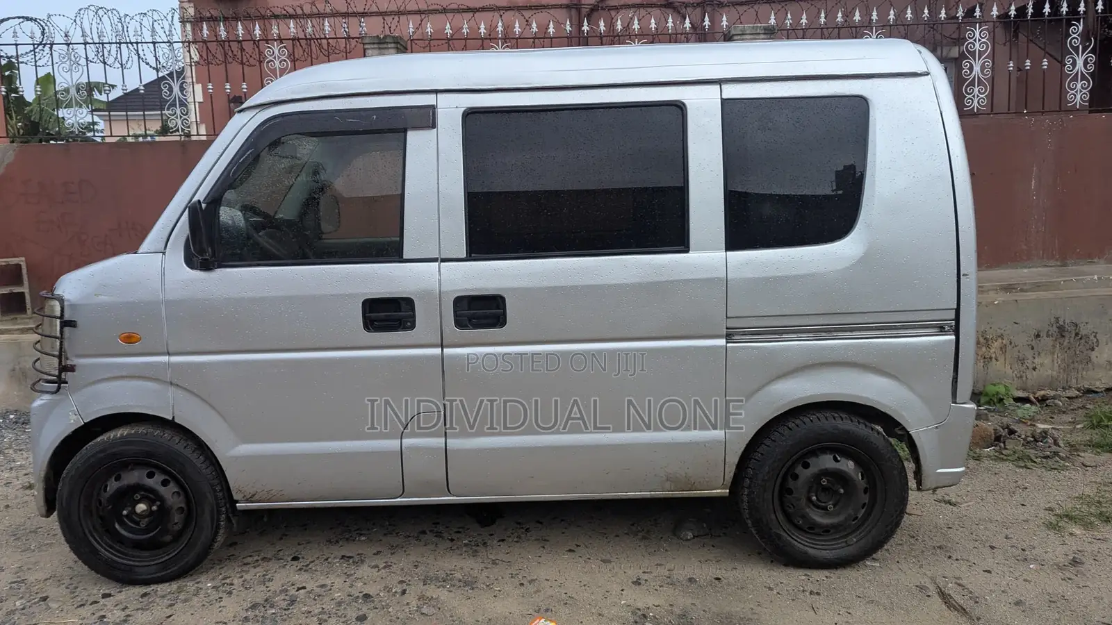 Suzuki Every 2012 Silver