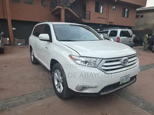 Toyota Highlander 2012 Off white