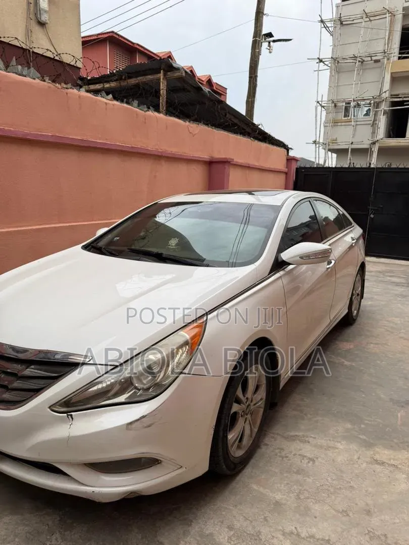 Hyundai Sonata 2013 White