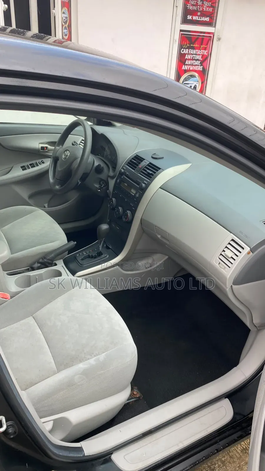 Toyota Corolla 2009 Black