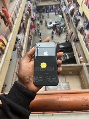 Apple iPhone XR 64 GB Black
