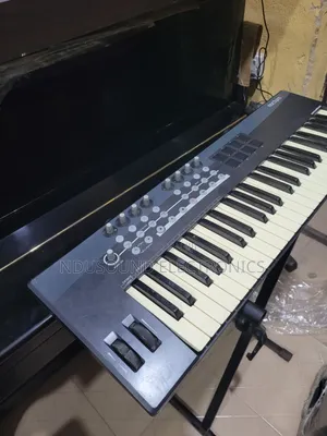 Novation Nocturn 49 Midi Controller