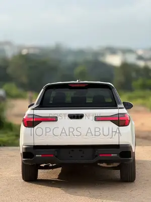 Hyundai Santa Cruz 2023 White