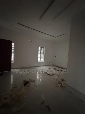 5bdrm Duplex in Ologolo for rent