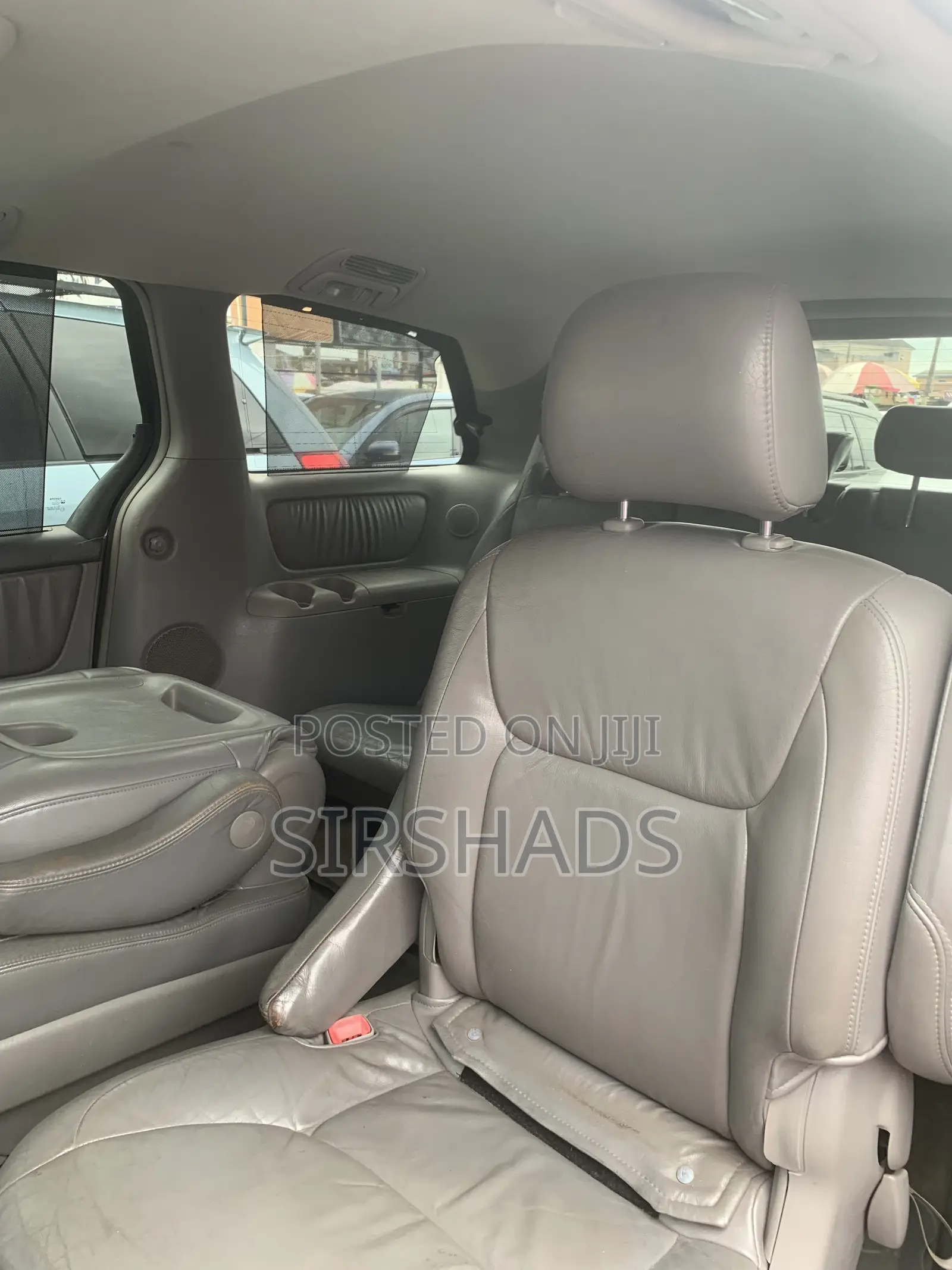 Toyota Sienna 2005 Blue