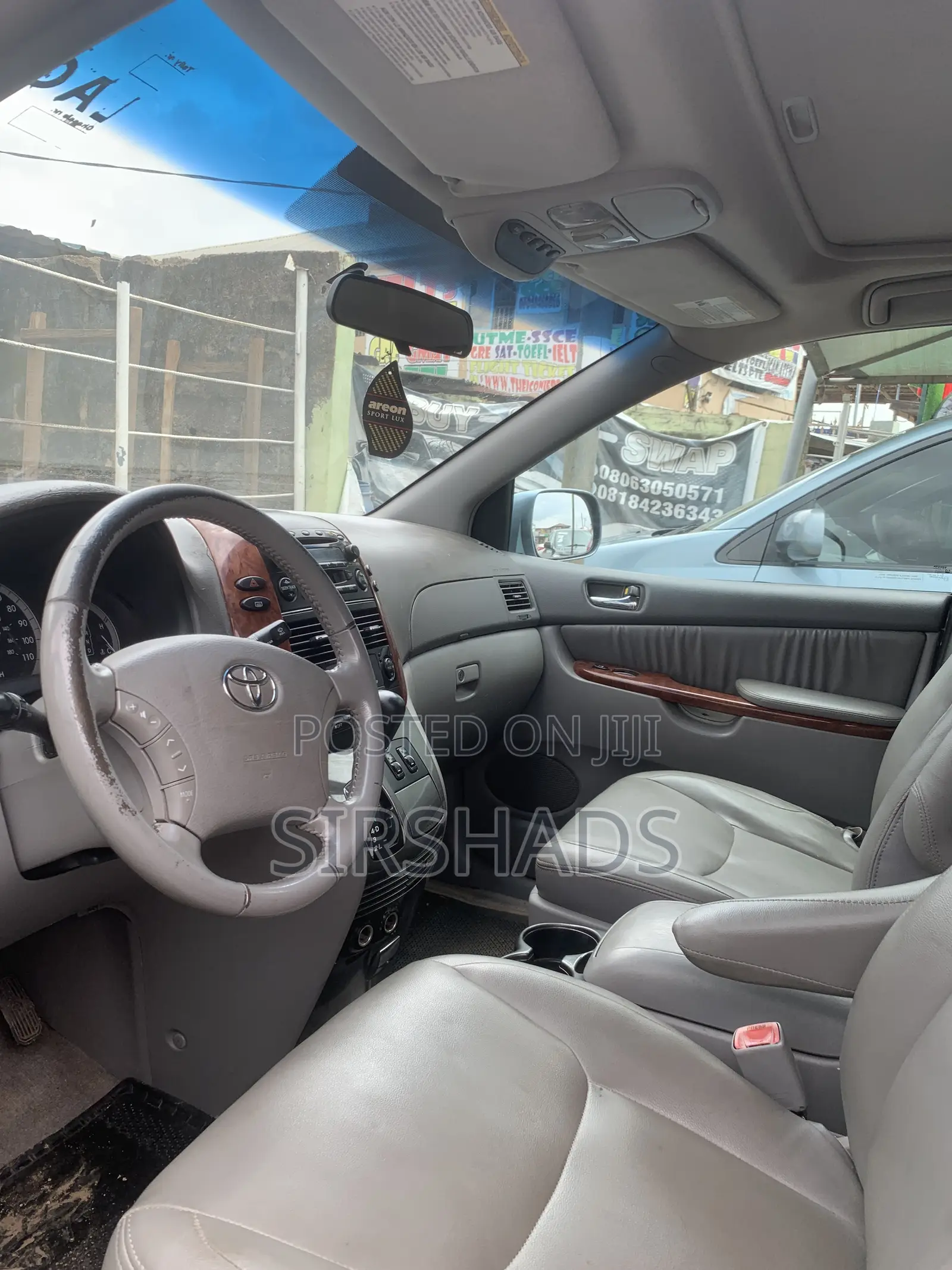 Toyota Sienna 2005 Blue