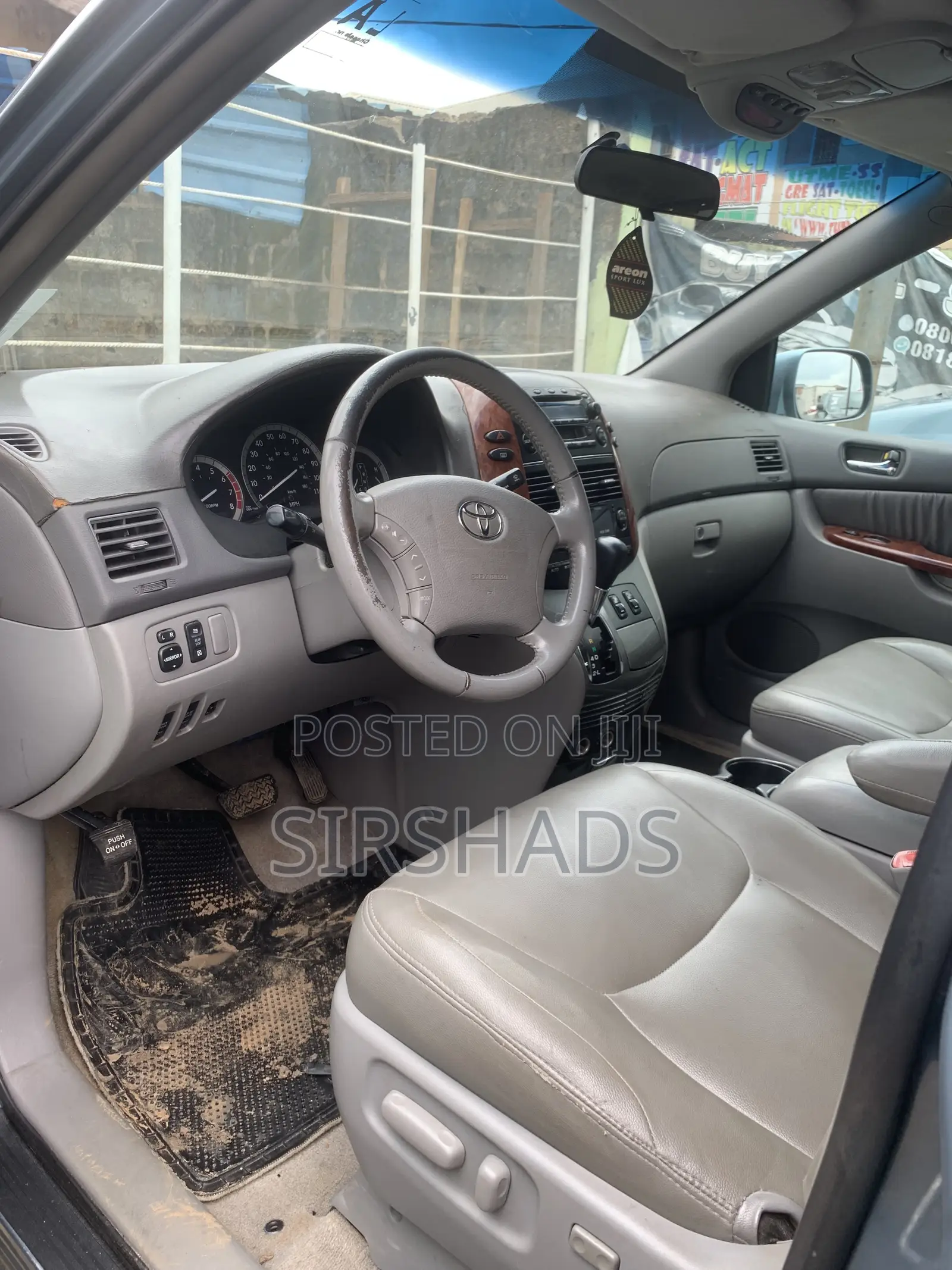 Toyota Sienna 2005 Blue