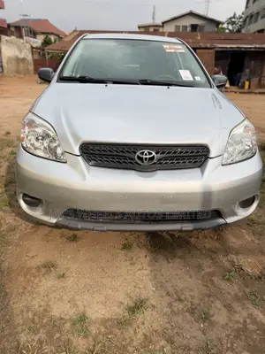 Toyota Matrix Hatchback FWD (1.8L 4cyl 5M) 2008 Silver