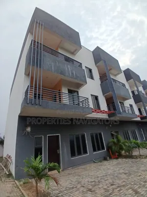 4bdrm Duplex in Guzape District for sale