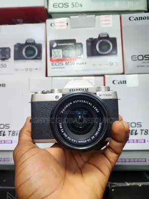 Fujifilm X-T100