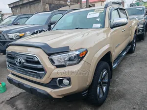 Toyota Tacoma 4dr Double Cab 2016