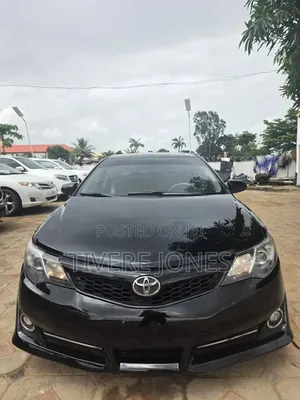 Toyota Camry 2013 Black