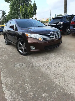 Toyota Venza XLE 2010 Burgundy