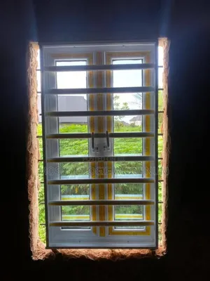Casement Window With 16mm Rod and Net