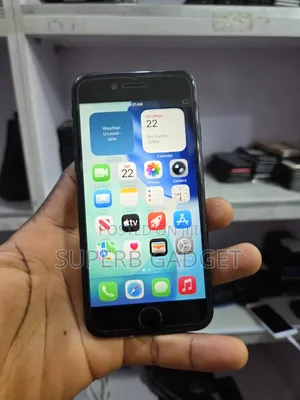 Apple iPhone SE (2022) 64 GB Black