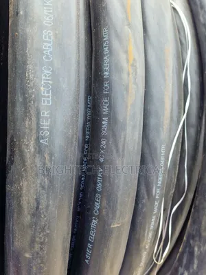240mmx4core. Aluminium Cable.