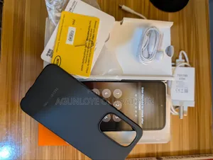 Tecno Spark 40 Pro 128 GB Black