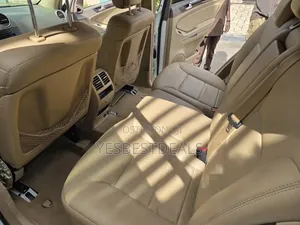 Mercedes-Benz M Class 2011 White