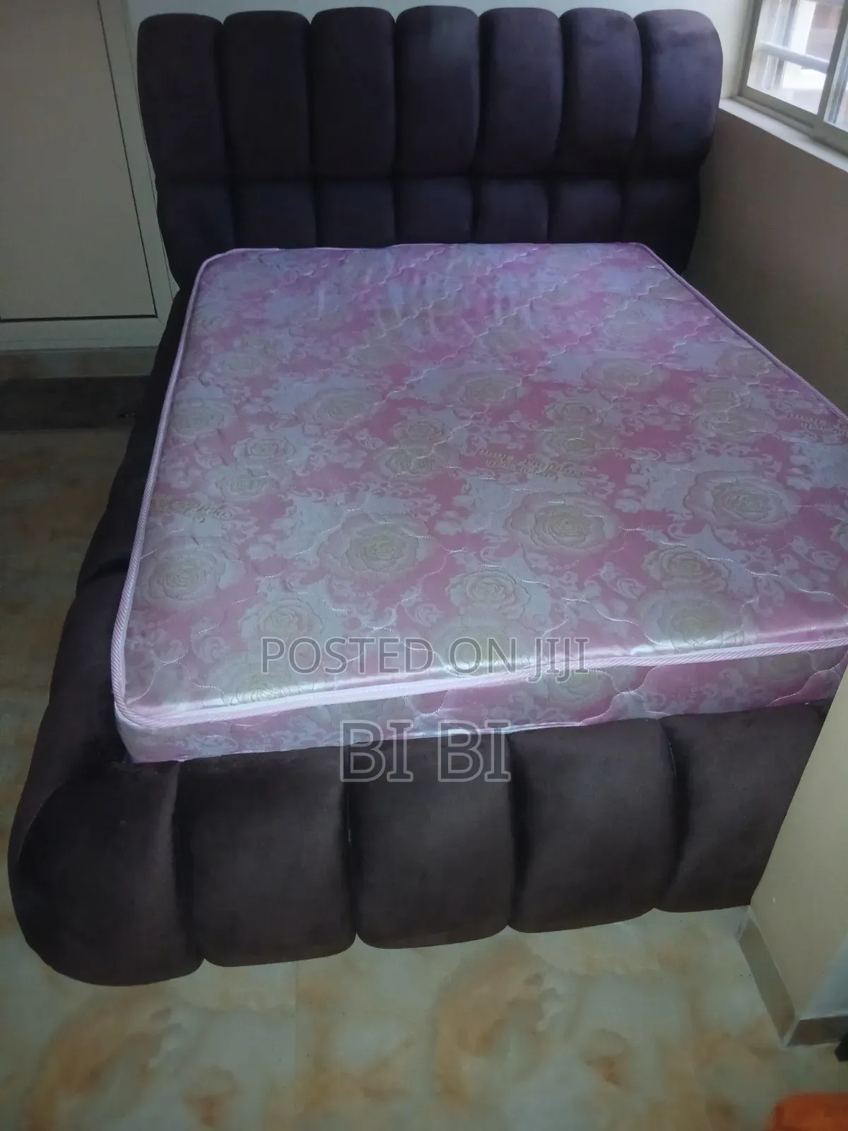 Bedframe and Mattress