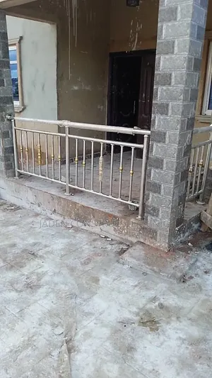 Complete Stainless Steel Handrail Solution R