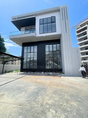 Furnished 5bdrm Duplex in Private Estate Old for sale