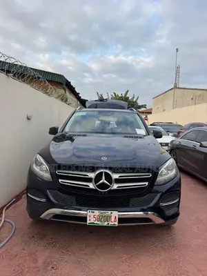 Mercedes-Benz GLE-Class 2017 Blue