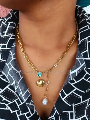 1pc High-End Pearl Heart Pendant Stainless Steel Necklace