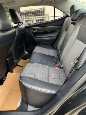 Toyota Corolla 2016 Black