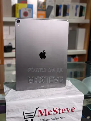Apple iPad Pro 12.9 (2018) 256 GB Gray