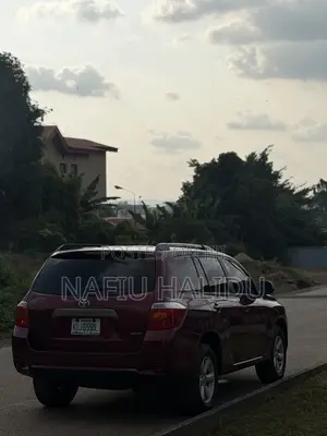 Toyota Highlander 2010 Maroon