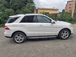 Mercedes-Benz M Class 2015 White