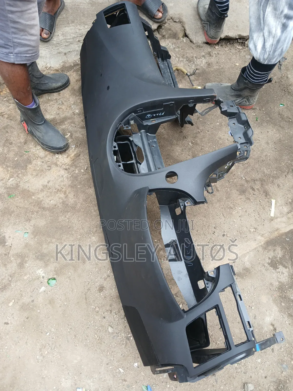 Dashboard Es 350 2010