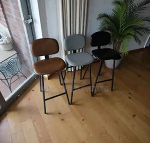 Modern Leather-Padded High Bar Stools With Sleek Black Iron