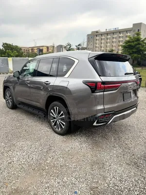 Lexus LX 600 2023 Gray