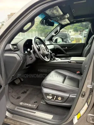 Lexus LX 600 2023 Gray