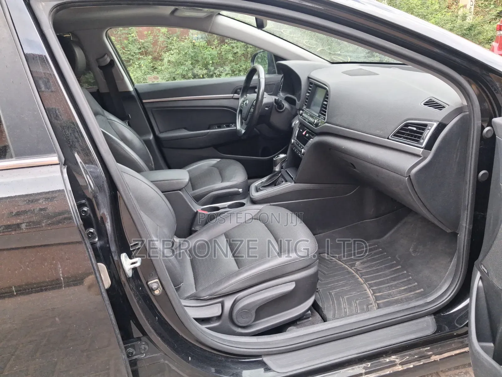 Hyundai Elantra 2018 Black