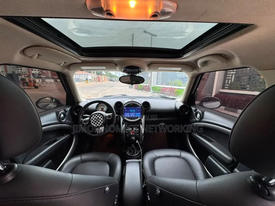MAN T42 2004 White